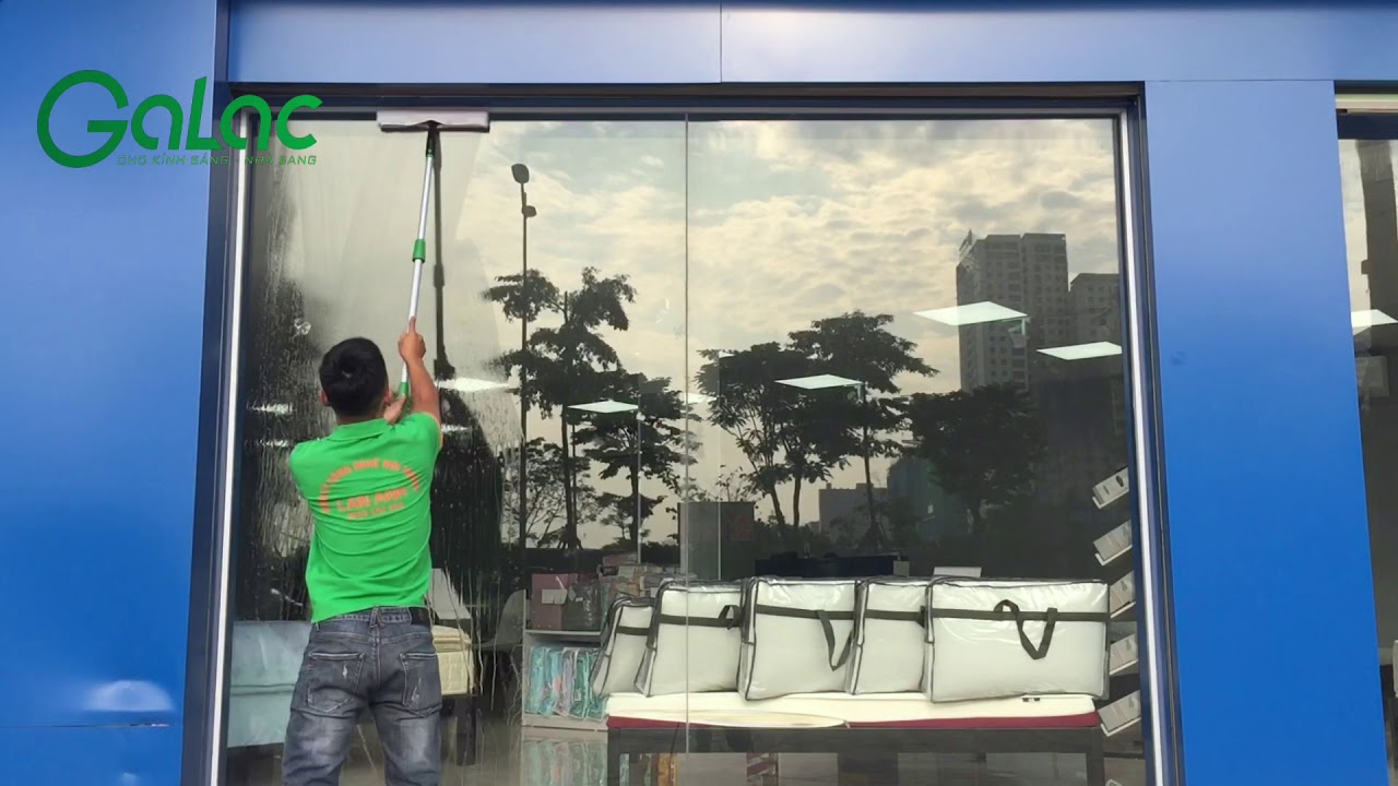 Video cách lau kính sạch bằng bộ dụng cụ lau kính Galac 01