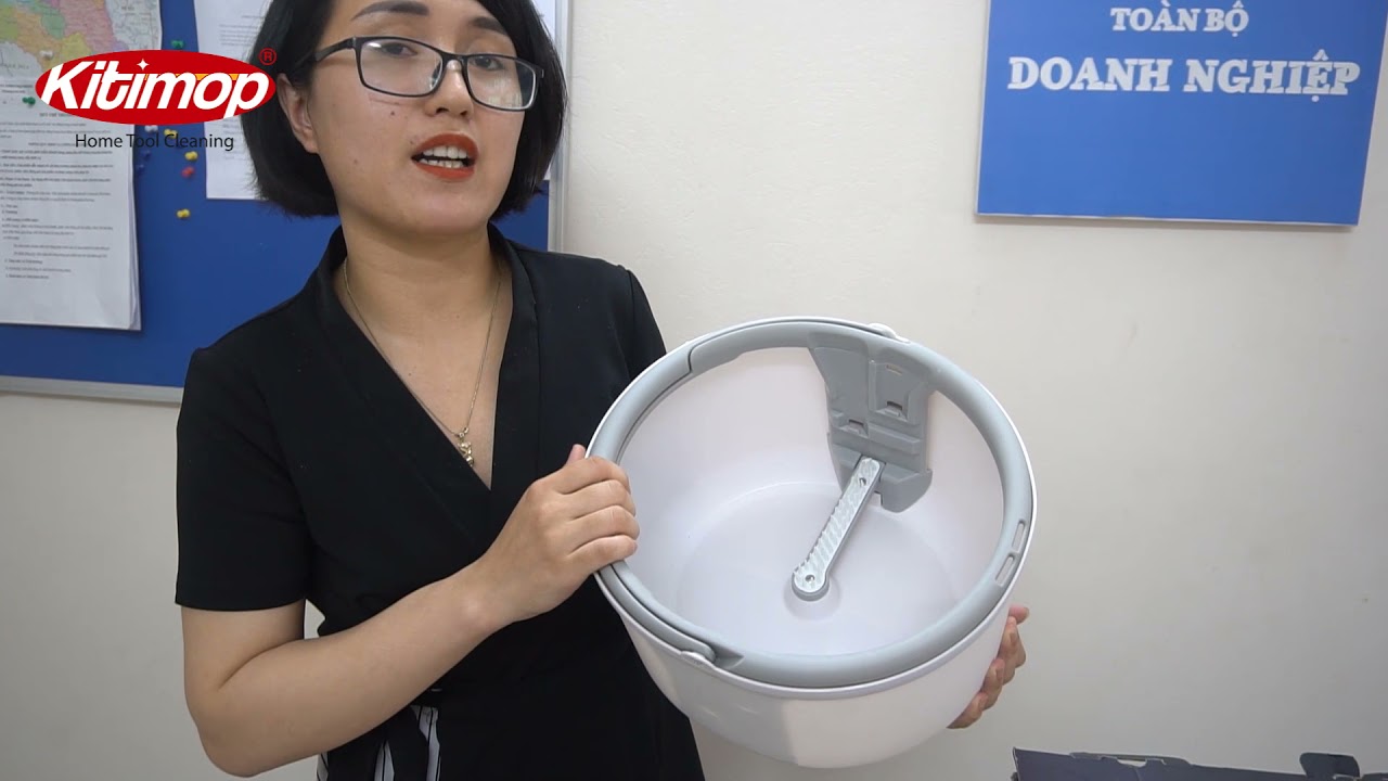 Video review bộ lau nhà thông minh tự vắt xoay 360 độ Kitimop   - K8