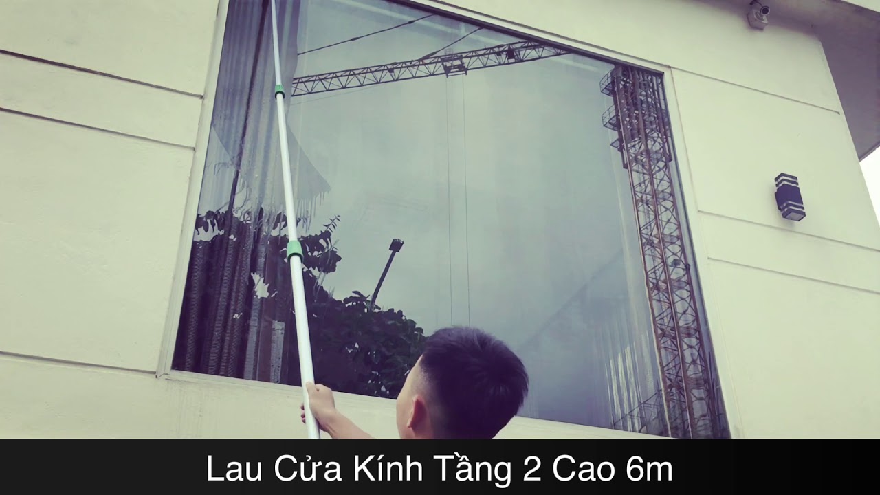 Lau Cửa Kính Trên Cao Không Cần Dùng Thang, Giàn Giáo