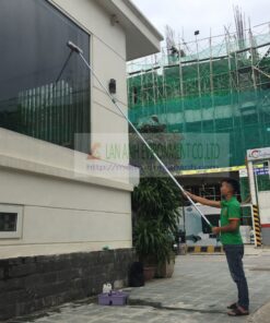 Lau kính trên cao với cây nối dài 3 đoạn